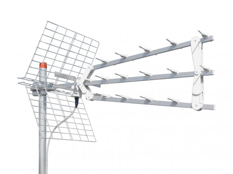 Antenne_banda_UHF_21_60_Z3D_